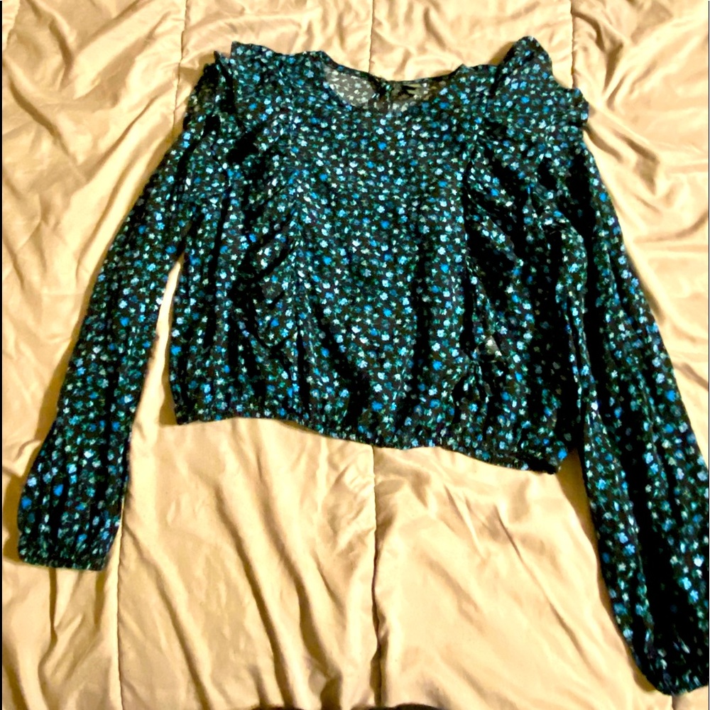 Woman’s dress shirt